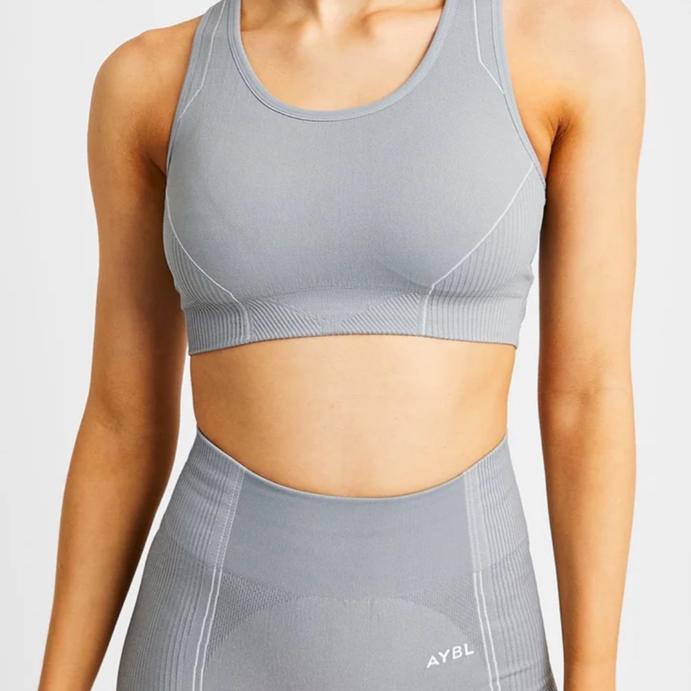 AYBL Reflex Set with Seamless Sports Bra and Legging Set